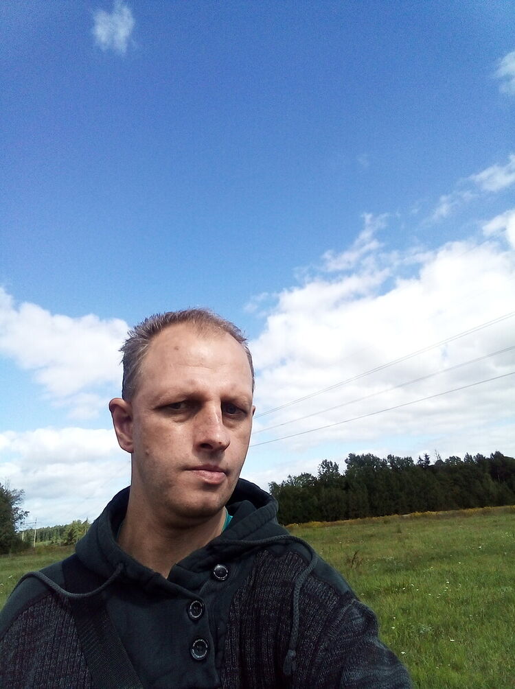  21259372  Vitalik, 49 ,    