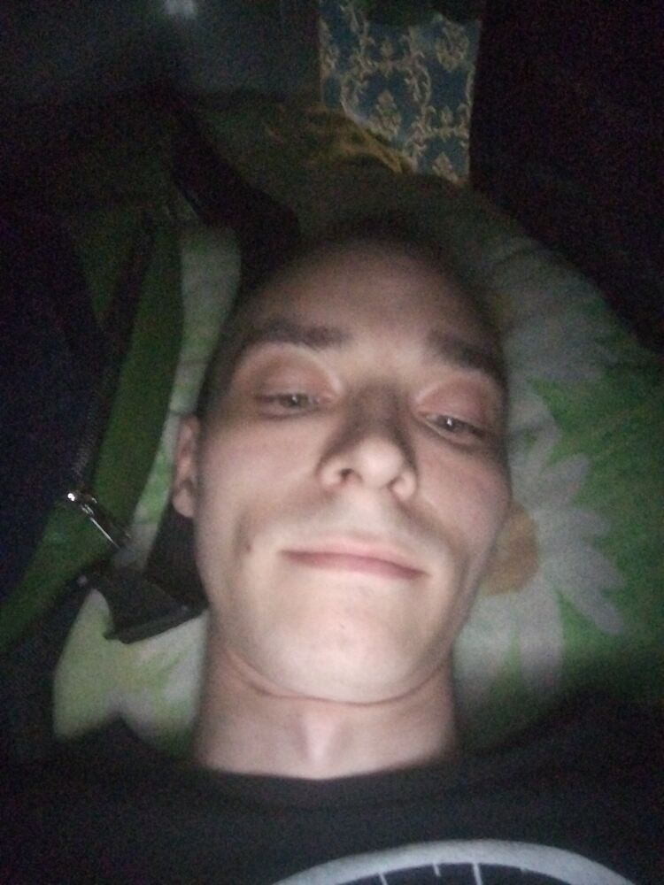  22979692  , 33 ,    