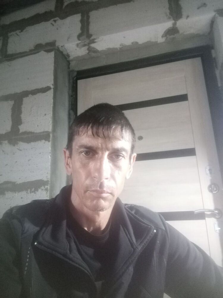  22982152  , 49 ,    