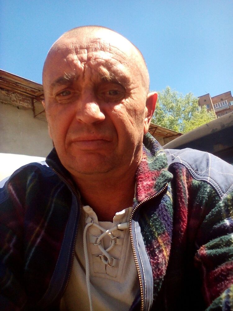  9483762  , 53 ,    