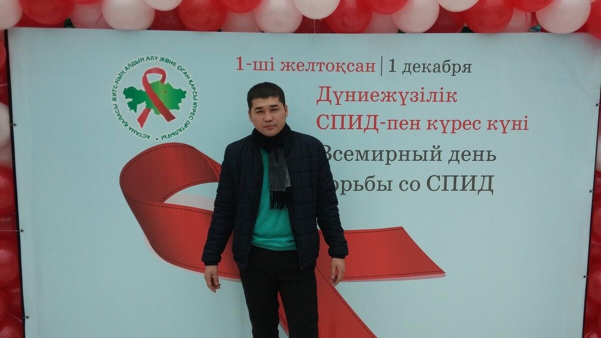  4061942  Olzhik, 35 ,    