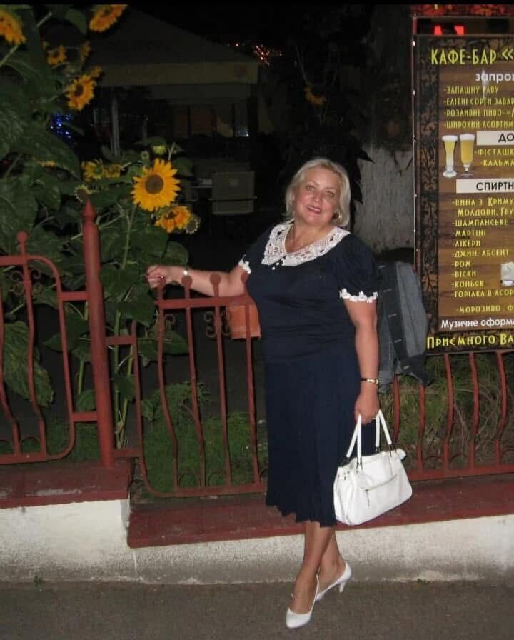  50322062  Tetiana, 50 ,    