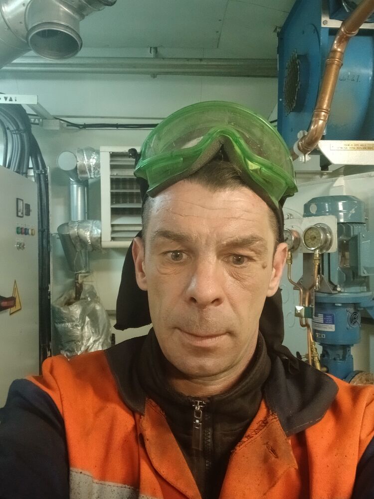  46540252  , 46 ,    