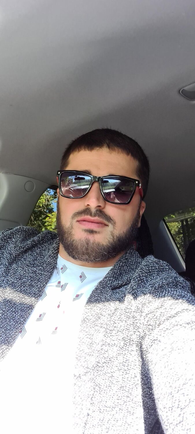  37459652  Ruslan, 35 ,     