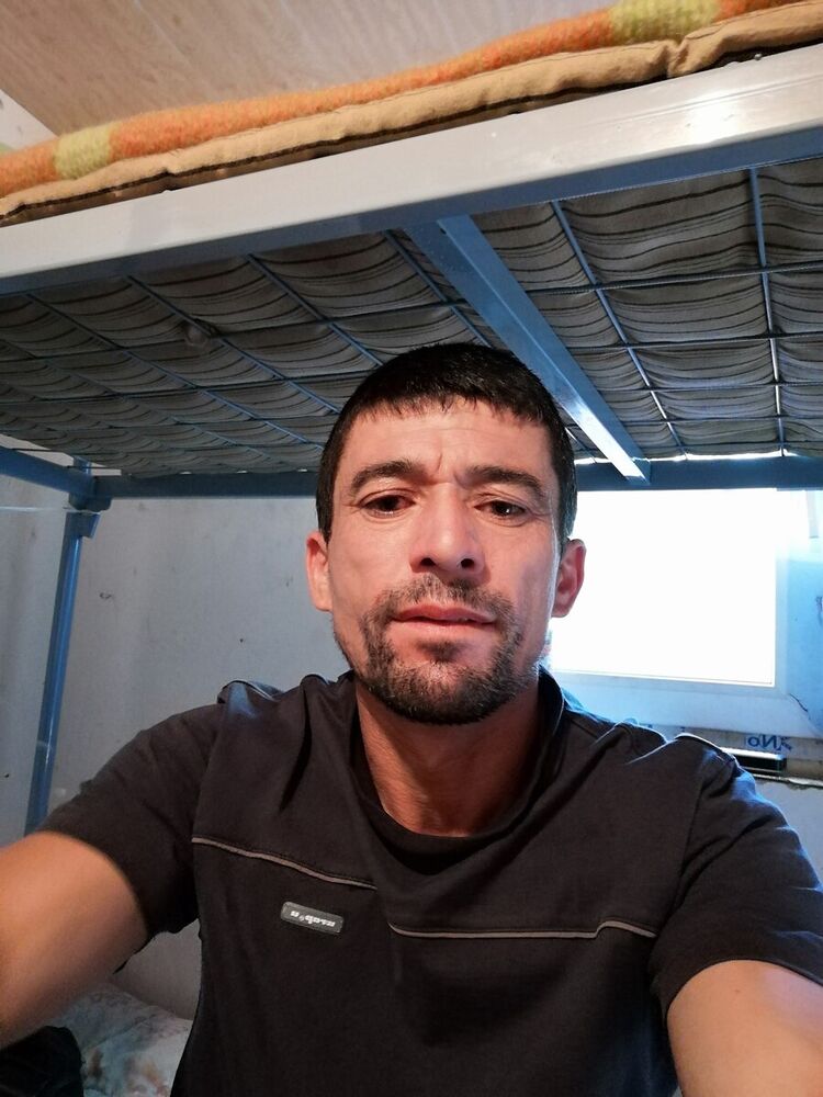  ,   Abdusamad, 43 ,   ,   , c 