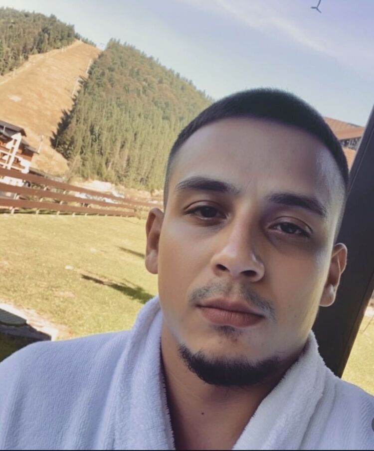  ,   Vasim, 28 ,   ,   , c , 