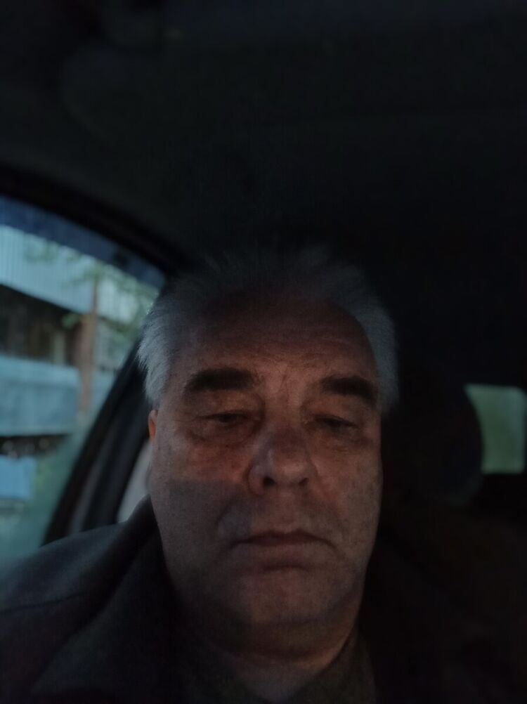  21329352  , 65 ,    