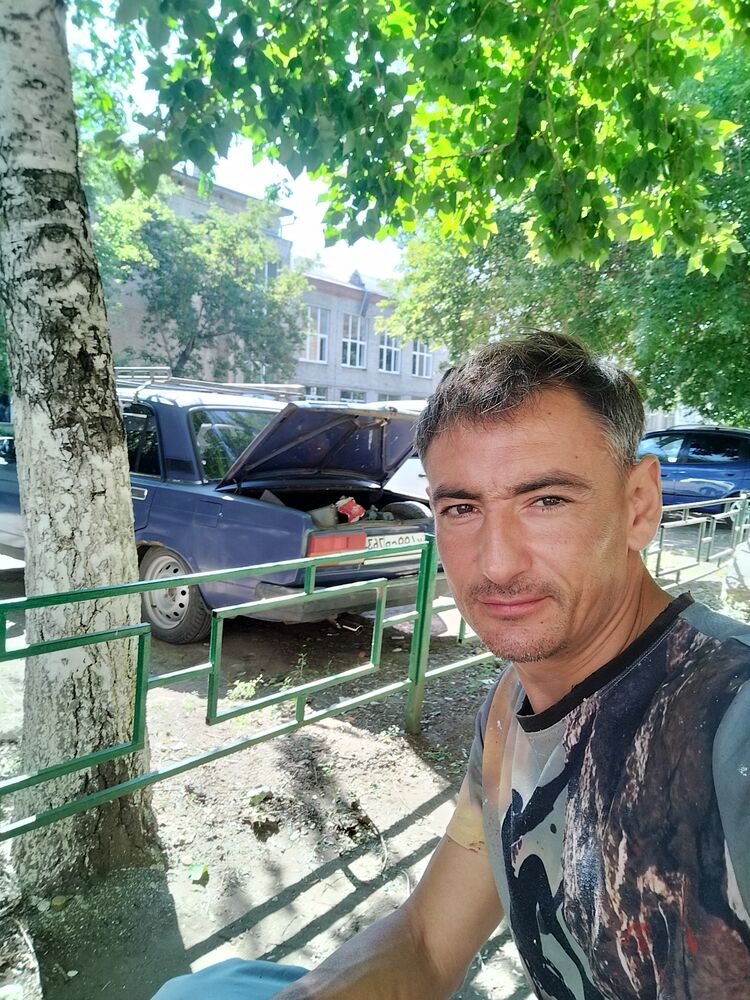  ,   Sergey, 42 ,   c 