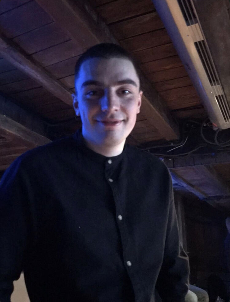 ���� 44388582 ������� �����, 28 ���, ���� ���������� � ����������