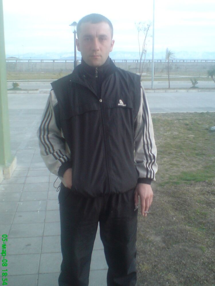  4148372  Paata, 45 ,    