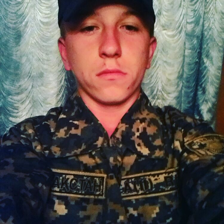  10051992  , 28 ,    -