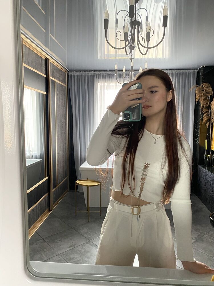  --,   , 19 ,  