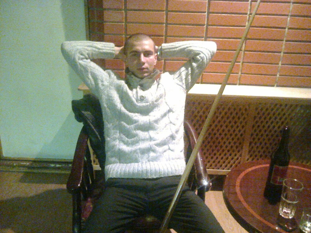  ,   Vitalik, 37 ,   