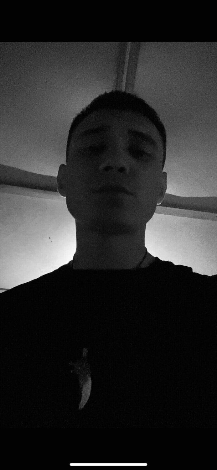  24480702  Secret Sorry, 28 ,    