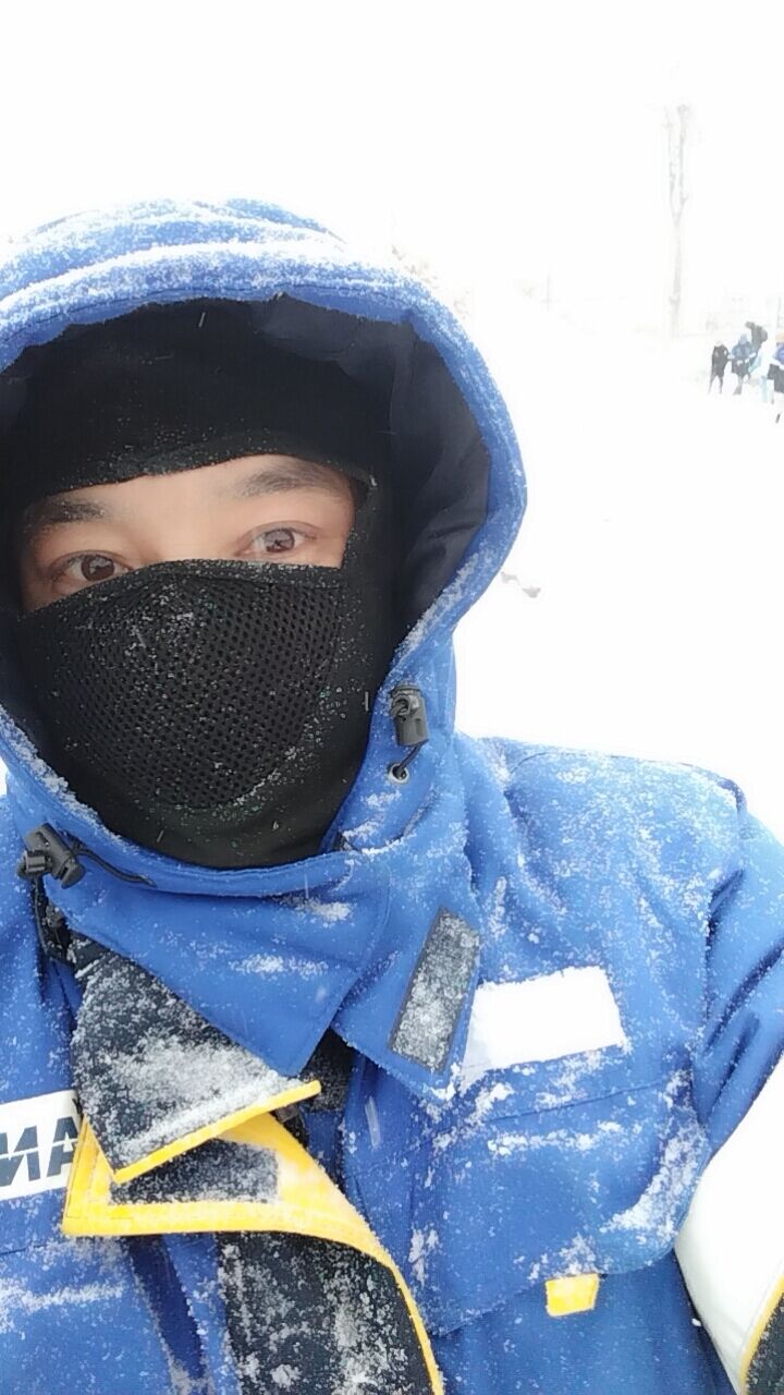  54751532  Luan, 38 ,    