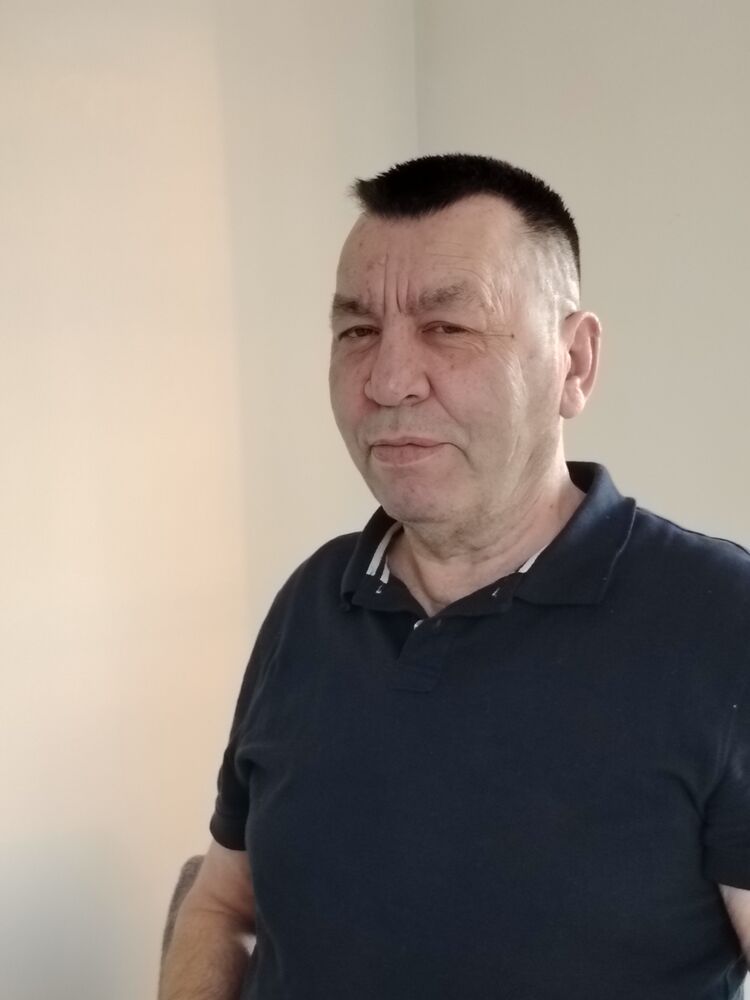  52796732  Vasily, 68 ,    Erfurt