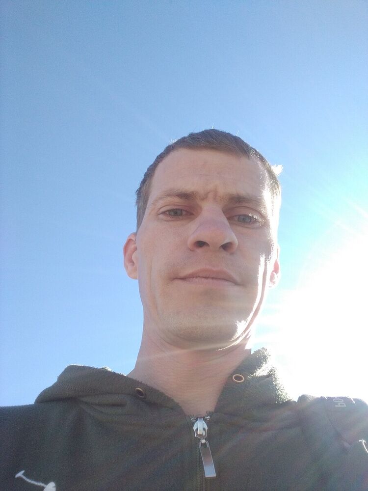  21092352  , 39 ,    