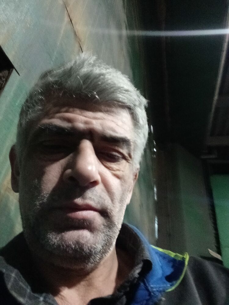  42467212  Sirbala, 47 ,    