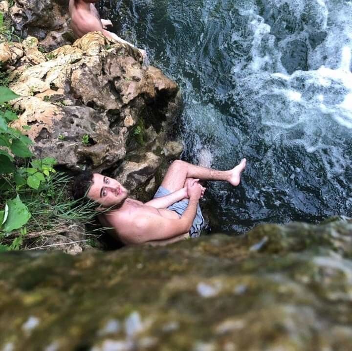  18859432  Soarow, 27 ,    