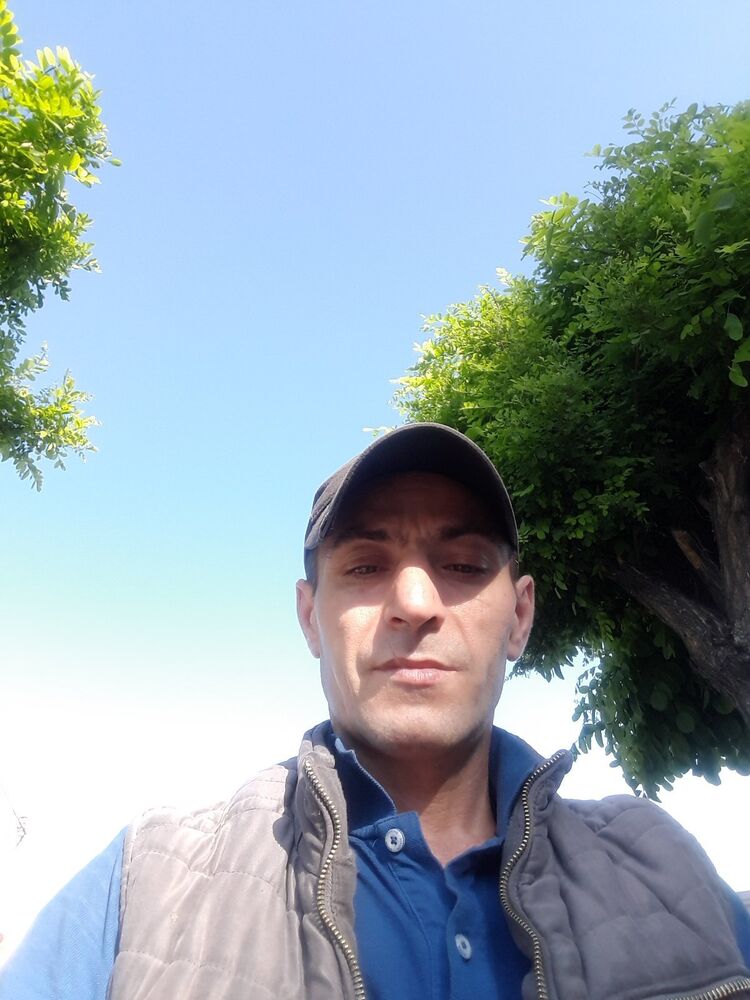  ,   Dima, 42 ,   