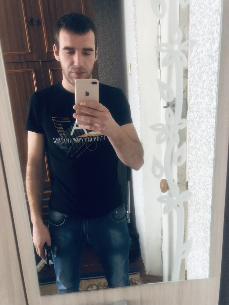  33341702  , 28 ,    