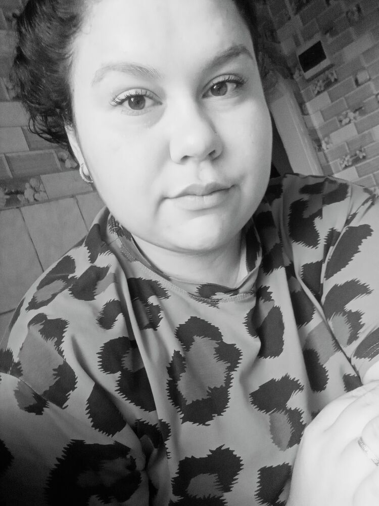  52882932  , 20 ,    