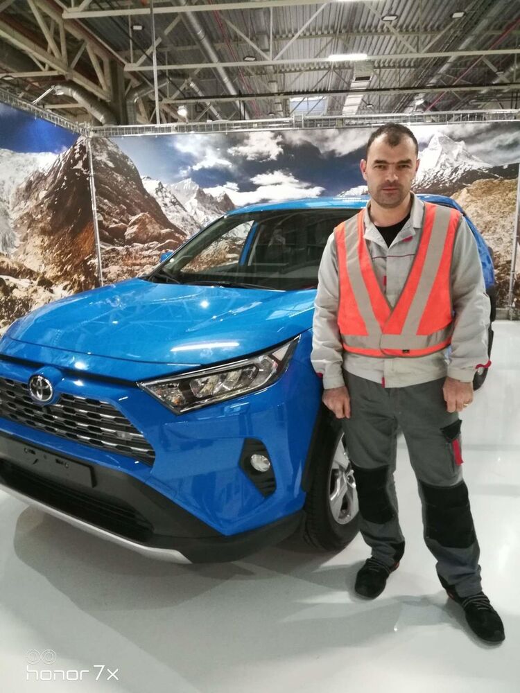  18223922  , 53 ,    -