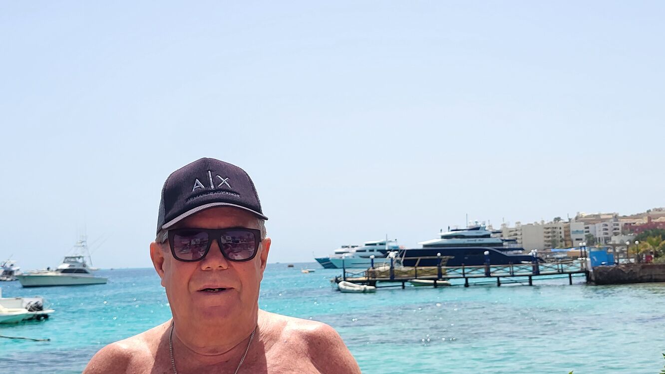  ,   Vadim, 63 ,   ,   , c 