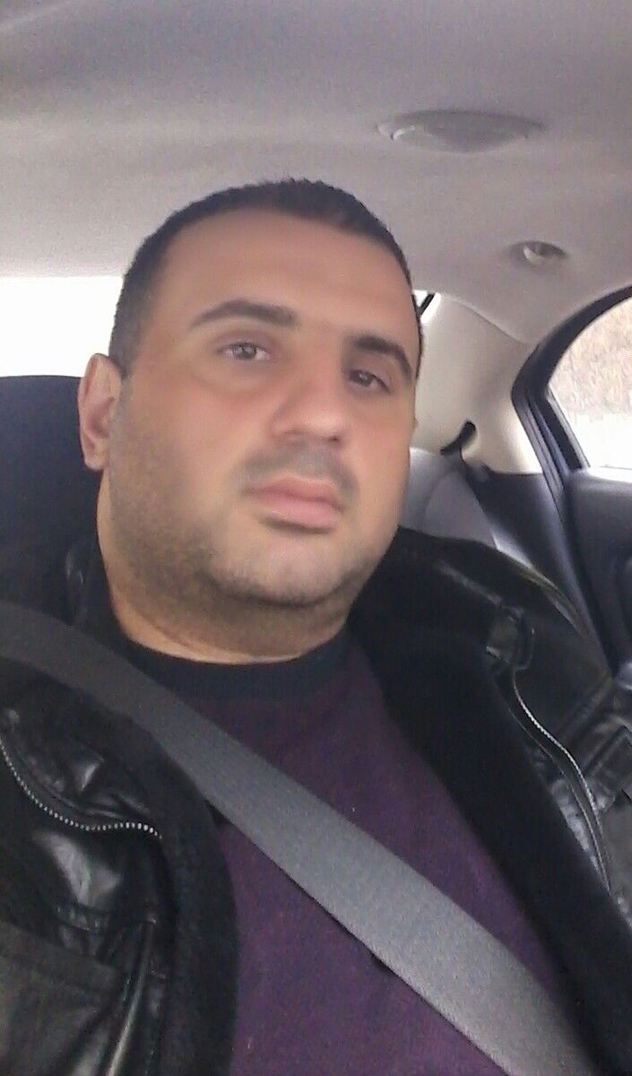  18840922  Anar, 43 ,    