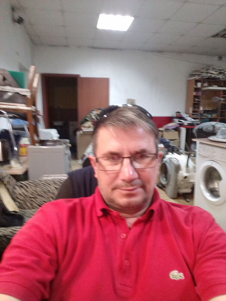  20748522  , 51 ,    