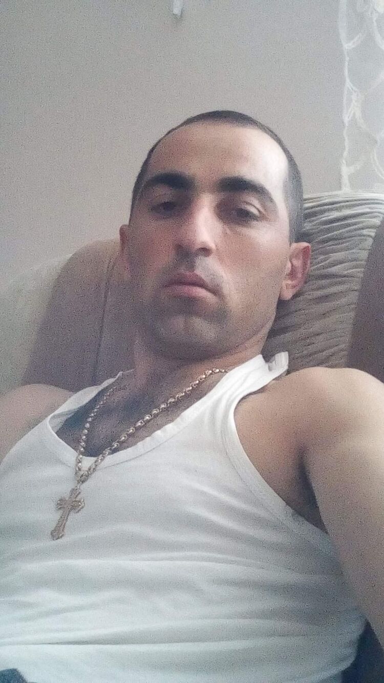  32687352  , 38 ,    