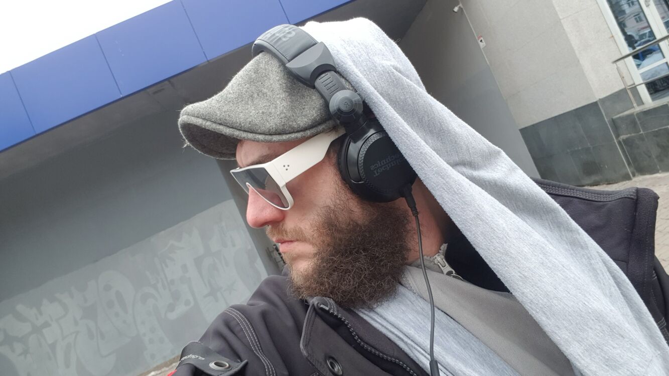 ���� 44993912 ������� ��, 37 ���, ���� ���������� � ����������