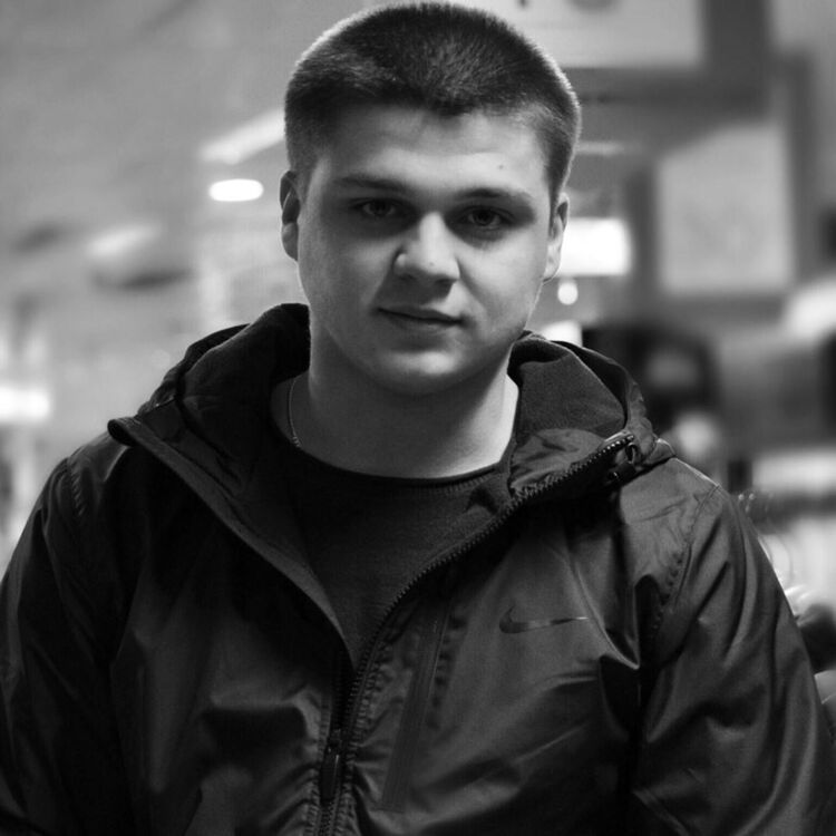  ,   Andrey, 31 ,  