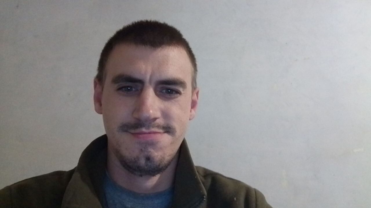  46734682  , 25 ,    