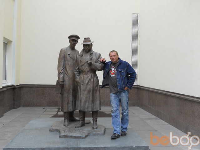  1092772  Eduard, 58 ,    