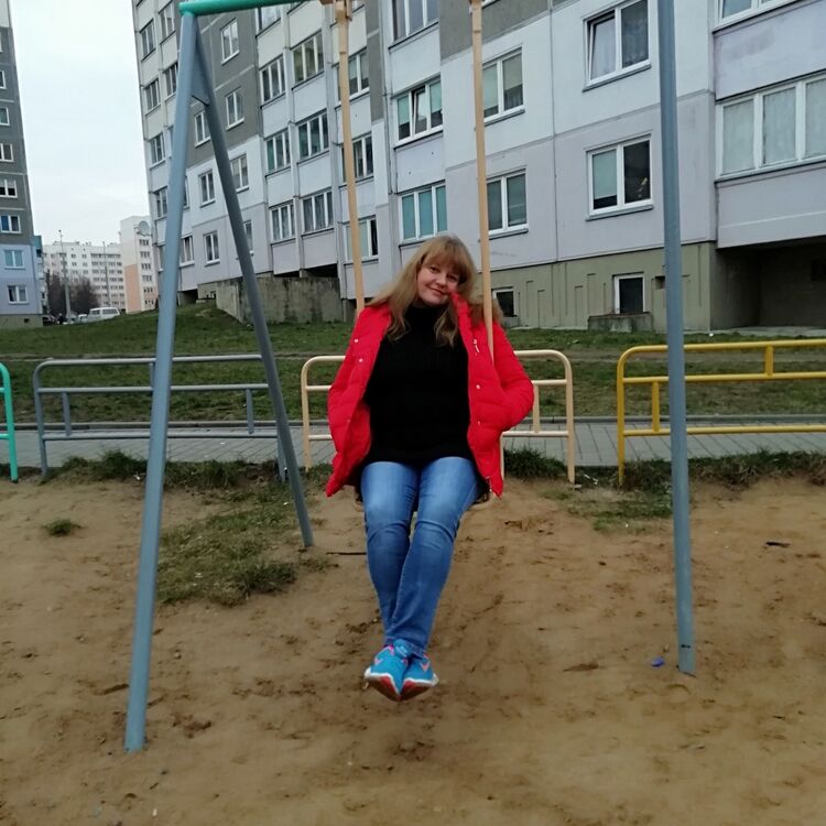  19290972  Yulya, 51 ,    