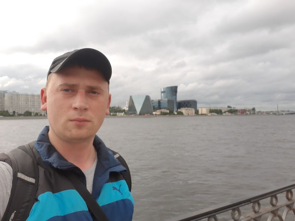  18851782  , 32 ,    -