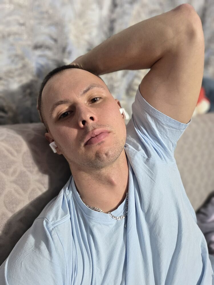  54449282  Misha, 28 ,    