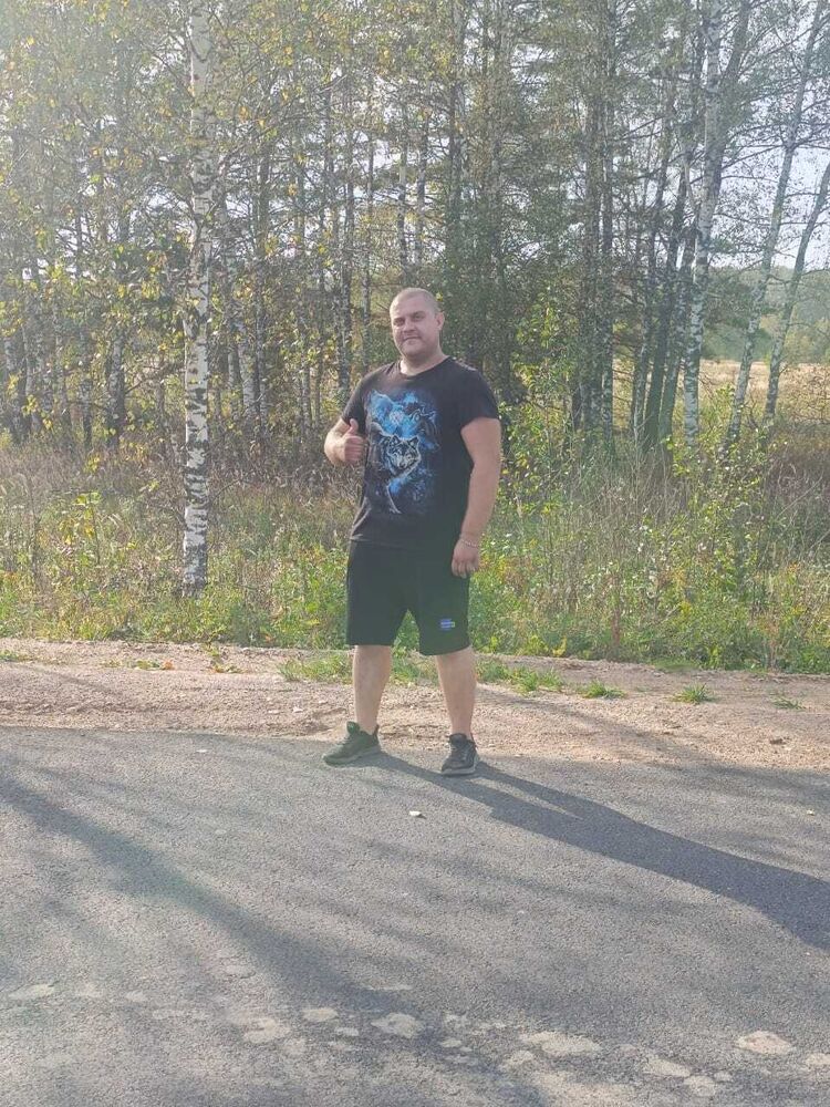  46371992  , 33 ,    