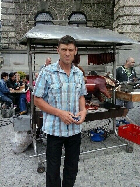  27601162  Viorel, 48 ,    