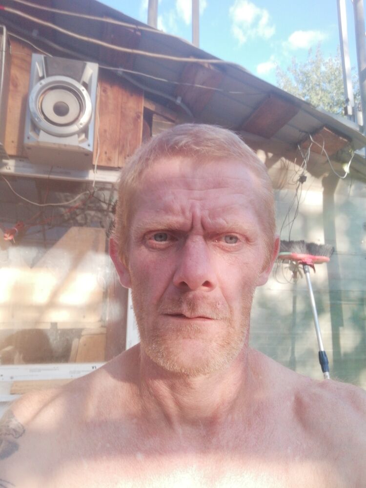  44948872  , 42 ,    