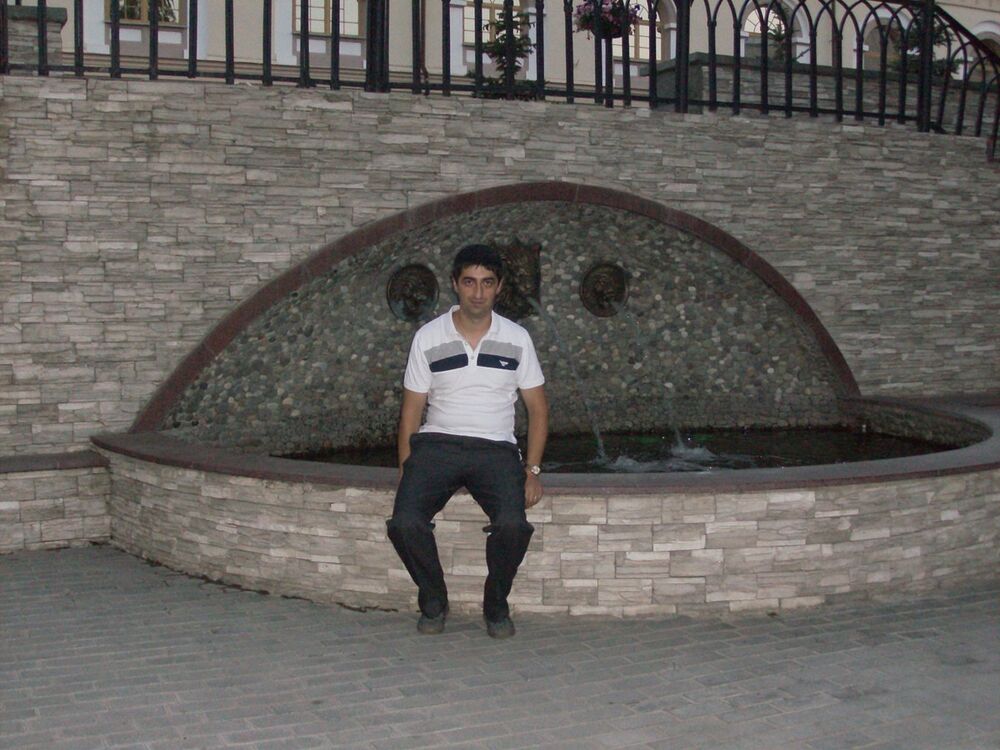  5254832  Zakir, 40 ,    