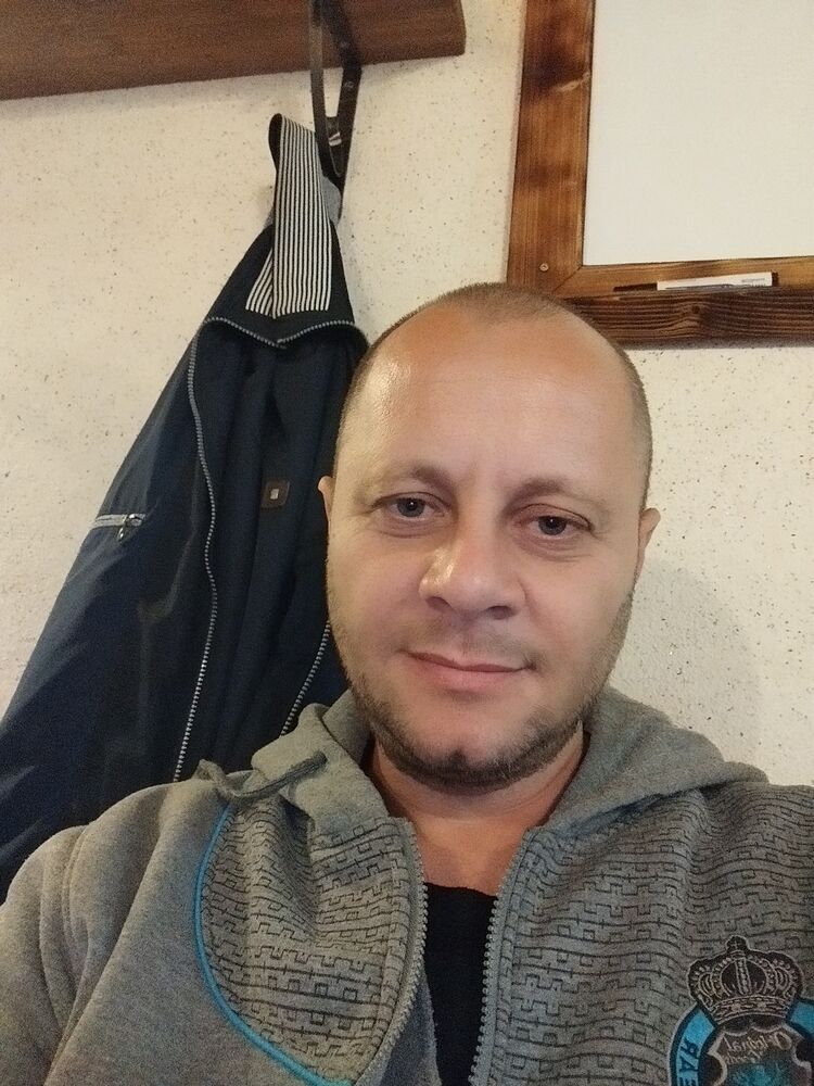 38162902  , 42 ,    