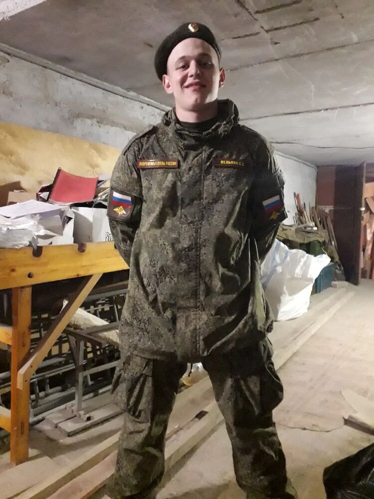  33453002  , 22 ,    