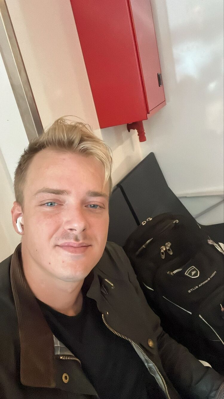  Madrid,   Alex, 32 ,   ,   , c 