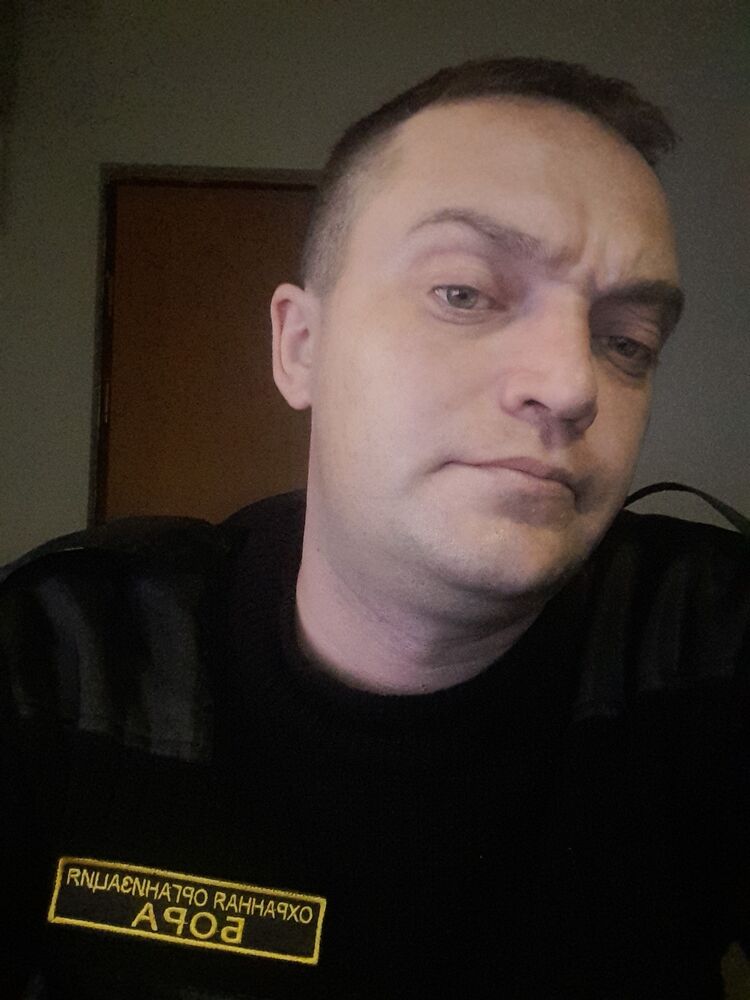  32908972  , 33 ,    