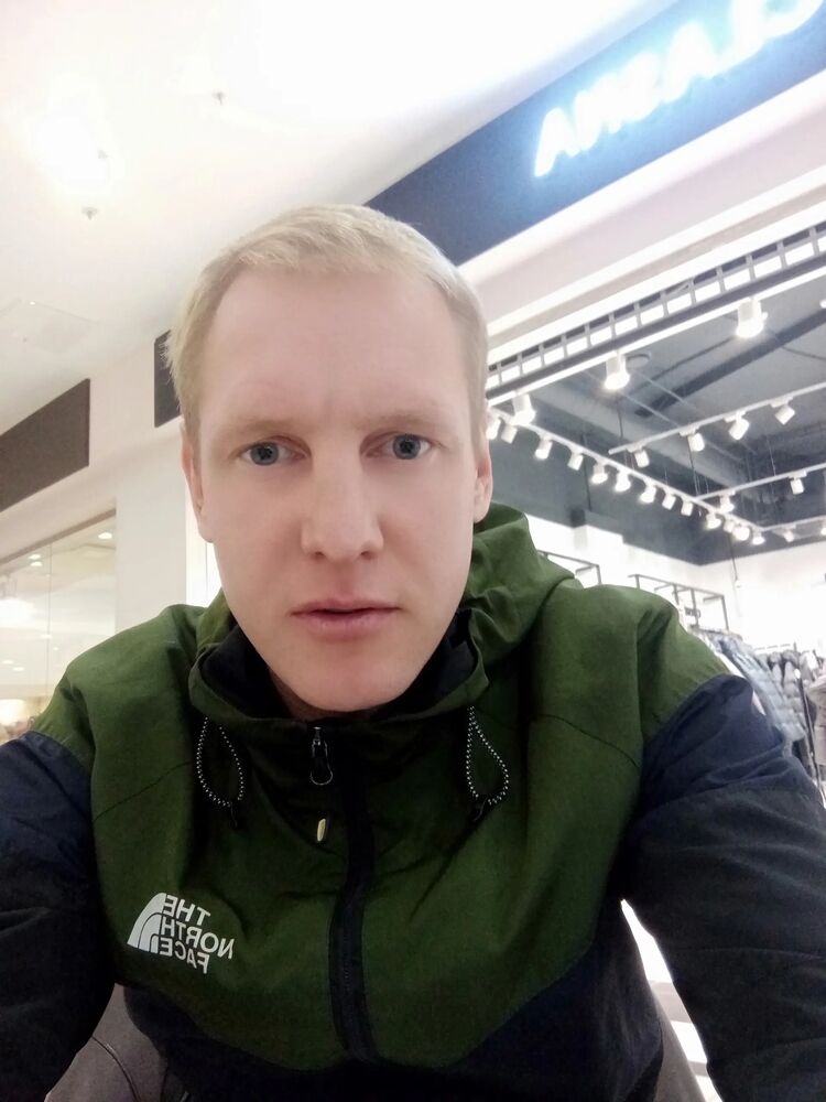  49952312  , 37 ,    -