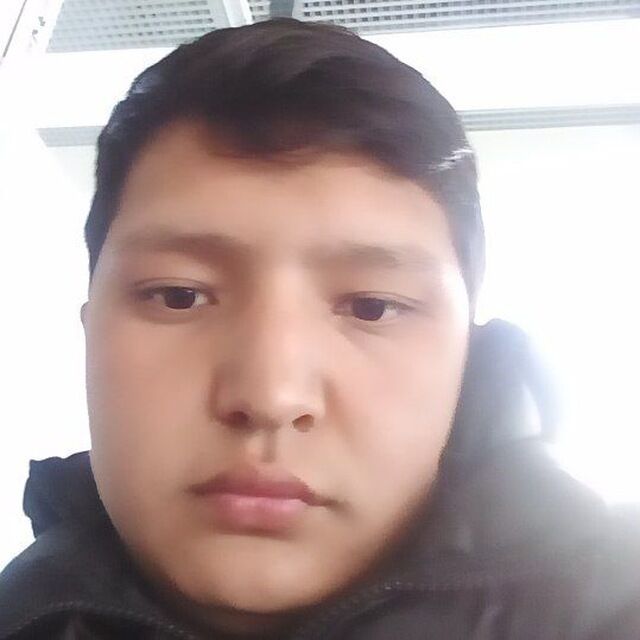  42853432  Laziz, 20 ,    