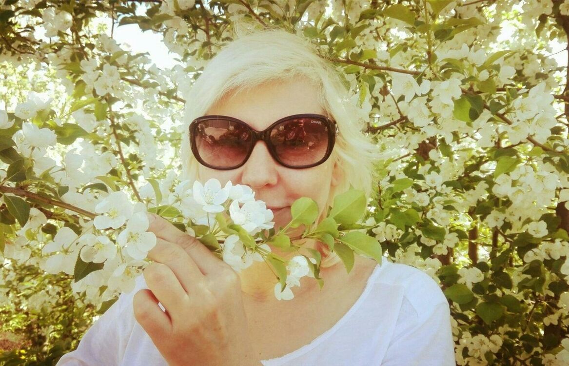  17604952  Yulianna, 52 ,    