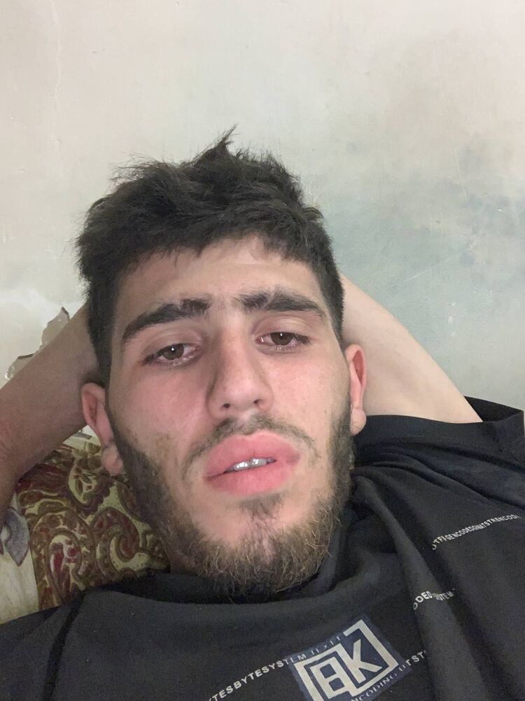  52582412  , 21 ,    